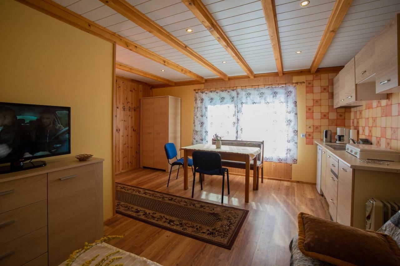Letniskowy W Rydzewie Holiday home Rydzewo